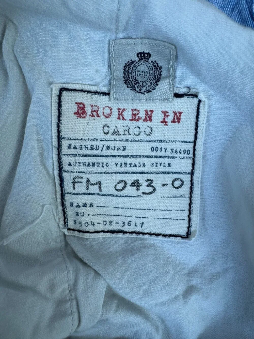 J Crew Broken-in Cargo shorts - size 34 - white
